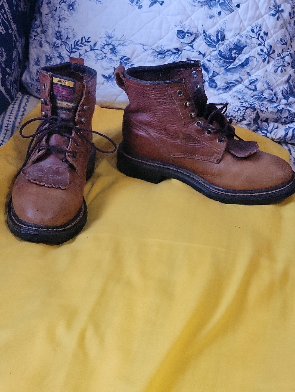 ARIAT leather work combat boots w fringe flap